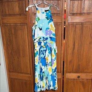 Donna Morgan Blue and Yellow Pleated Halter Maxi Dress